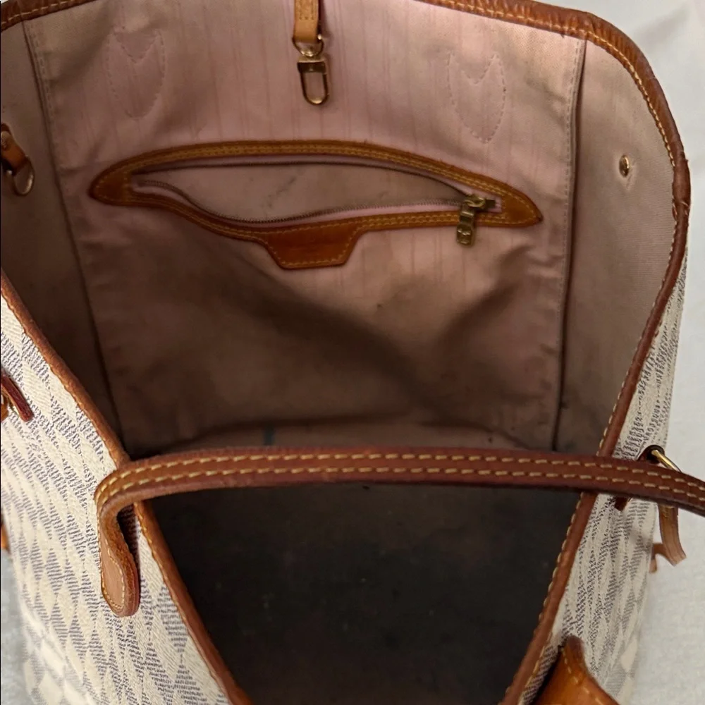 Louis Vuitton Neverfull Cream and Brown Checkered Tote ** Reasonable offers ** - Picture 2 of 8